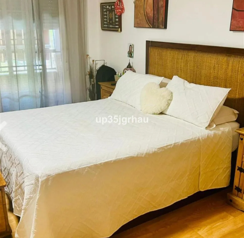 d5cf81d4-aa32-4204-9da2-f80023aad5e0