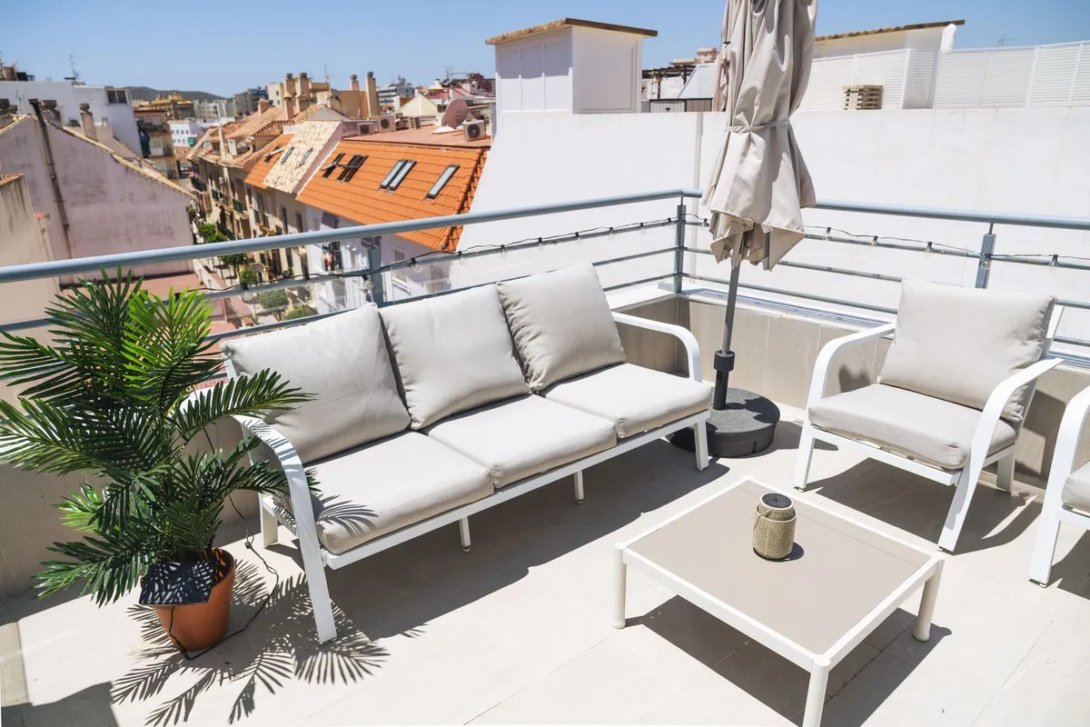 1e084422-58e9-428b-9627-d829bb5ae3e5