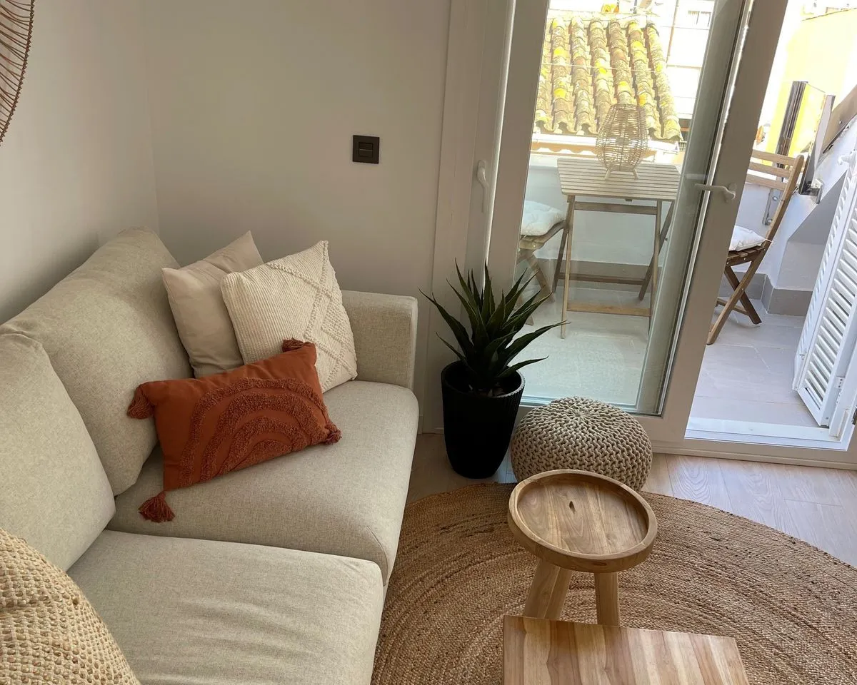 d3cb7773-5cd0-4dd1-a49d-928a7e3442ac