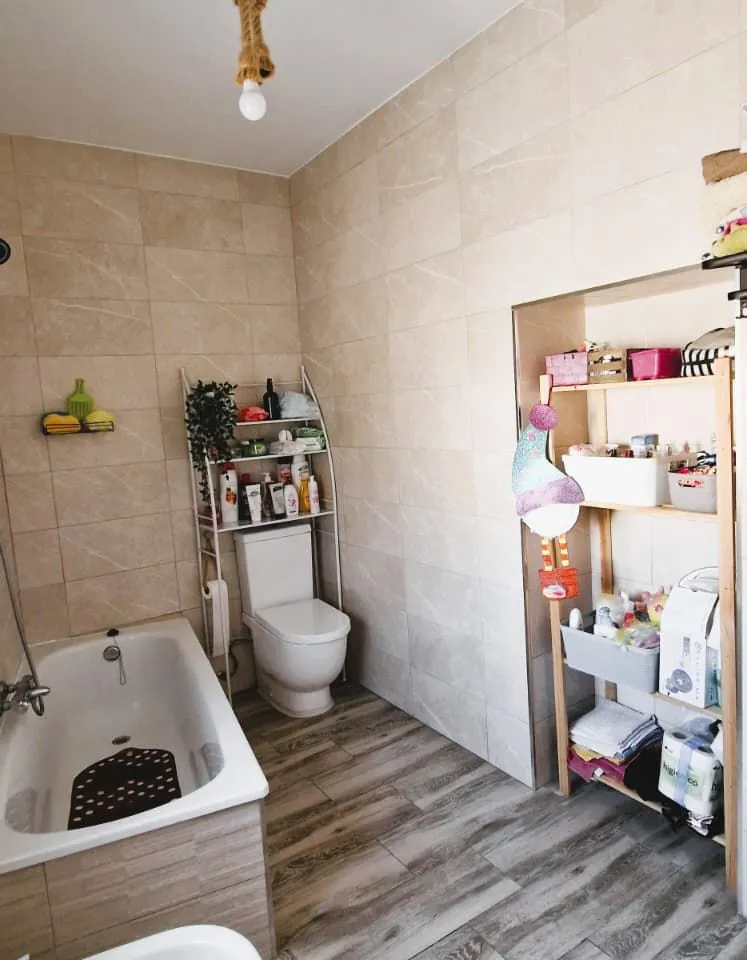 148f4f1f-daef-41de-aa63-ce9ab49b3bd4