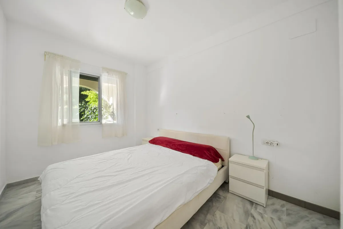 814f9856-9c32-4c22-b95a-a059a72364ea