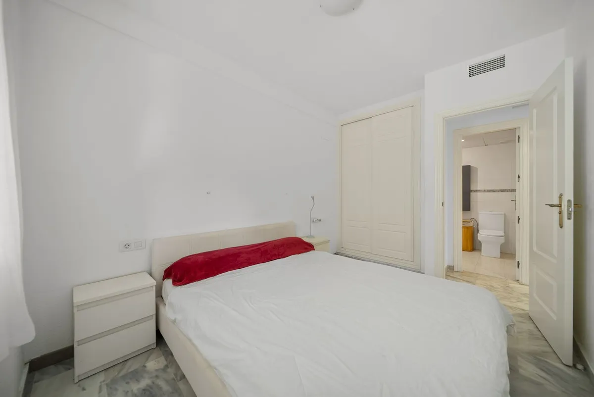 f098392c-47ae-40fc-8d86-d998cd916e36