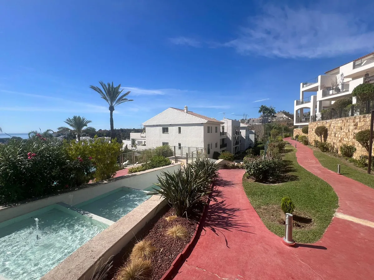 43f09b9a-f12c-4843-b11a-47039ecd4750