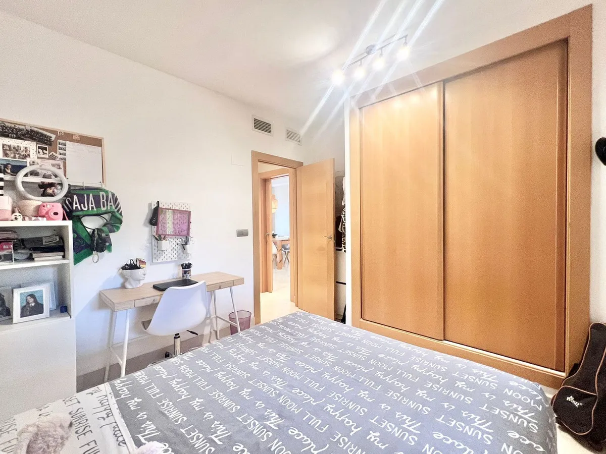 f9e43a84-db43-4b3e-ab30-42e0cca87762