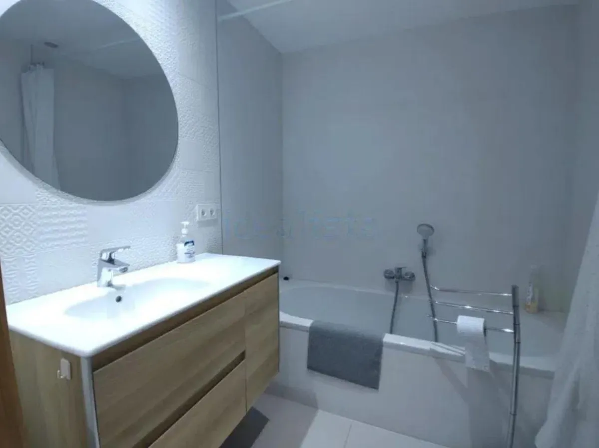 2e825c10-7149-477c-b537-6c8cc5aacd3b