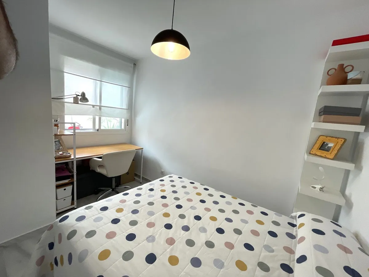 2a0ac50e-dbf6-4294-bfcd-befc520d905d