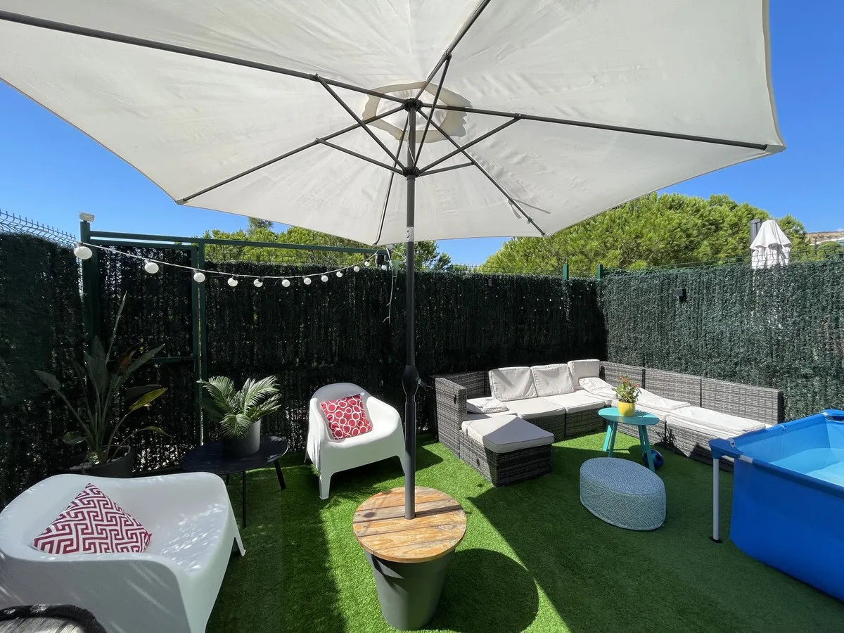 907e02e8-3c25-41b2-9353-96297cd40ca7