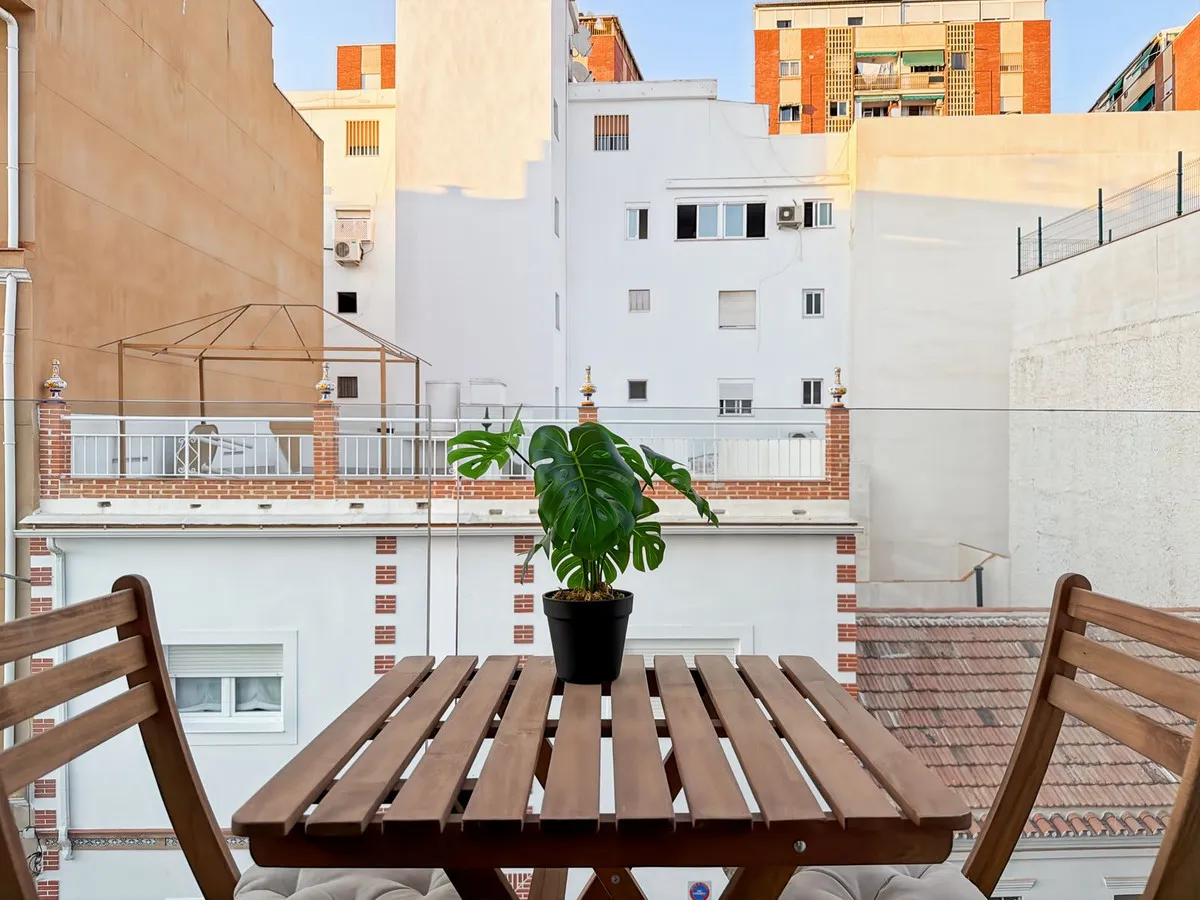 a79ba502-1ea2-4372-85f8-714807f91b10