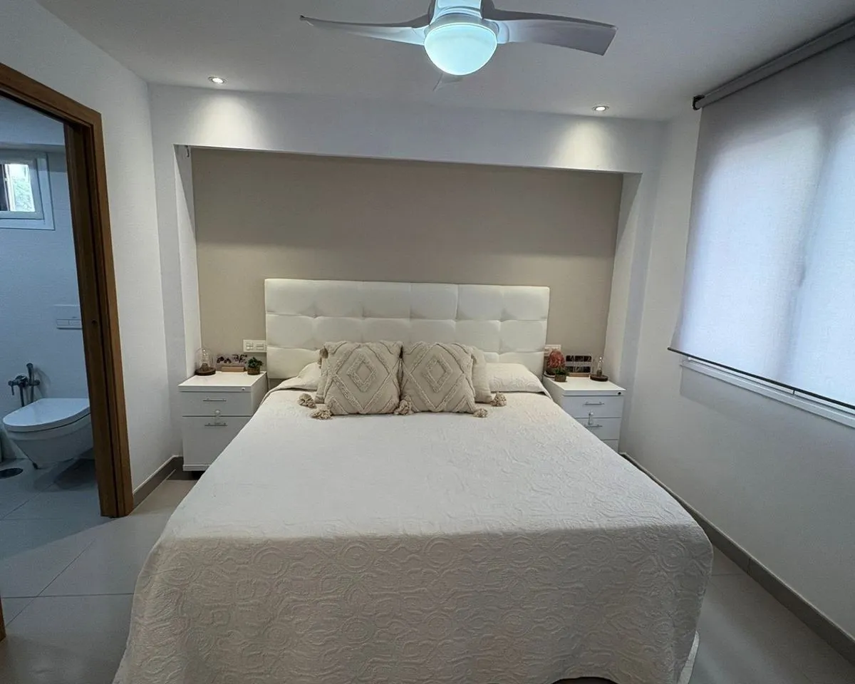 ecc128a0-7c00-4964-bbcd-1bfeab6ac927