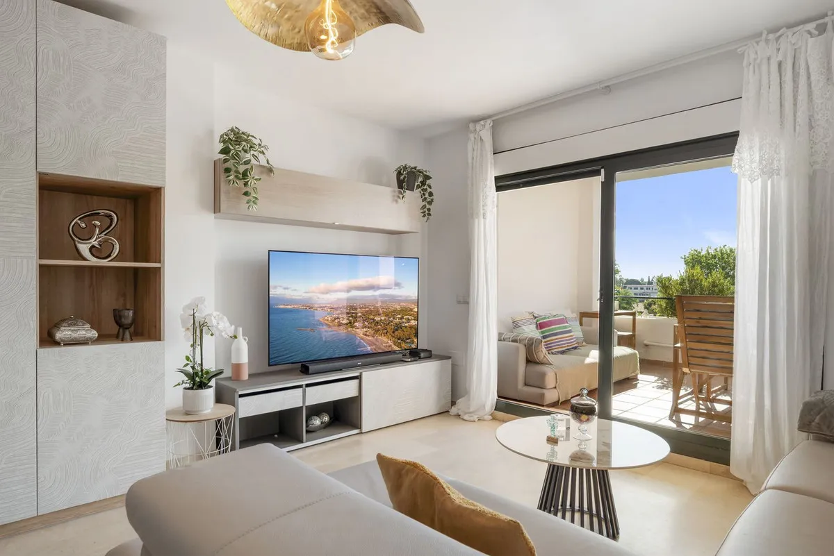 1f37d559-6eac-48a2-974d-9556934845ad