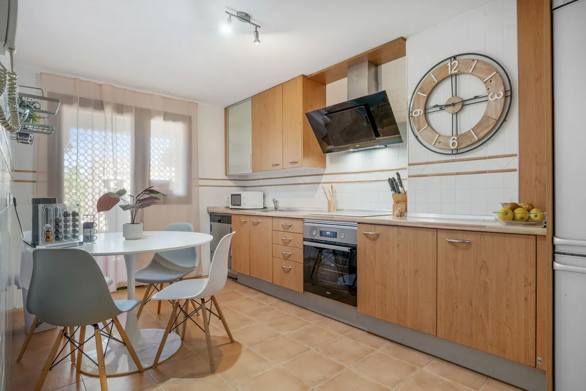 a5f19d53-b06e-4c16-8e44-00cbf2688629