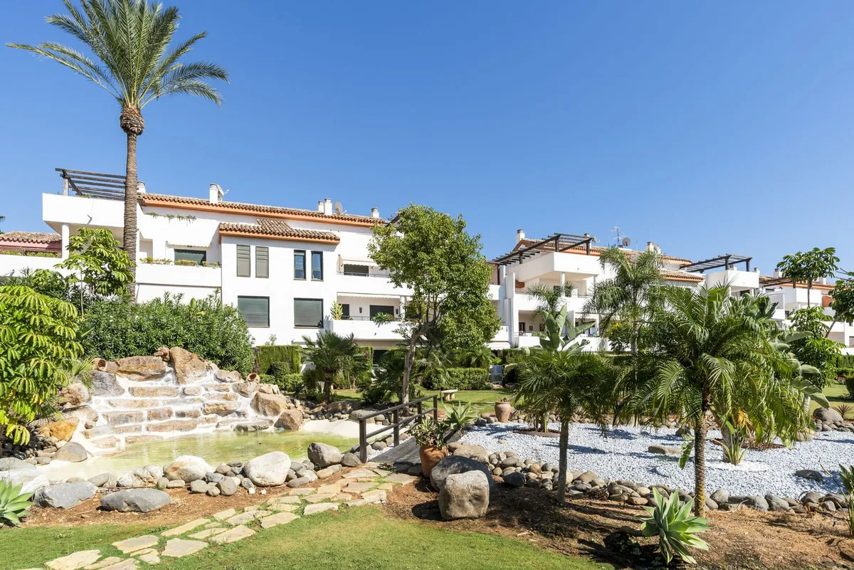 d6a090fc-92b7-4690-b9dc-390e4d3d4619