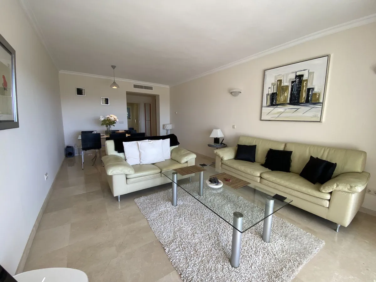 401ddc75-d97e-47d3-9da2-b9f0ae72c5e3