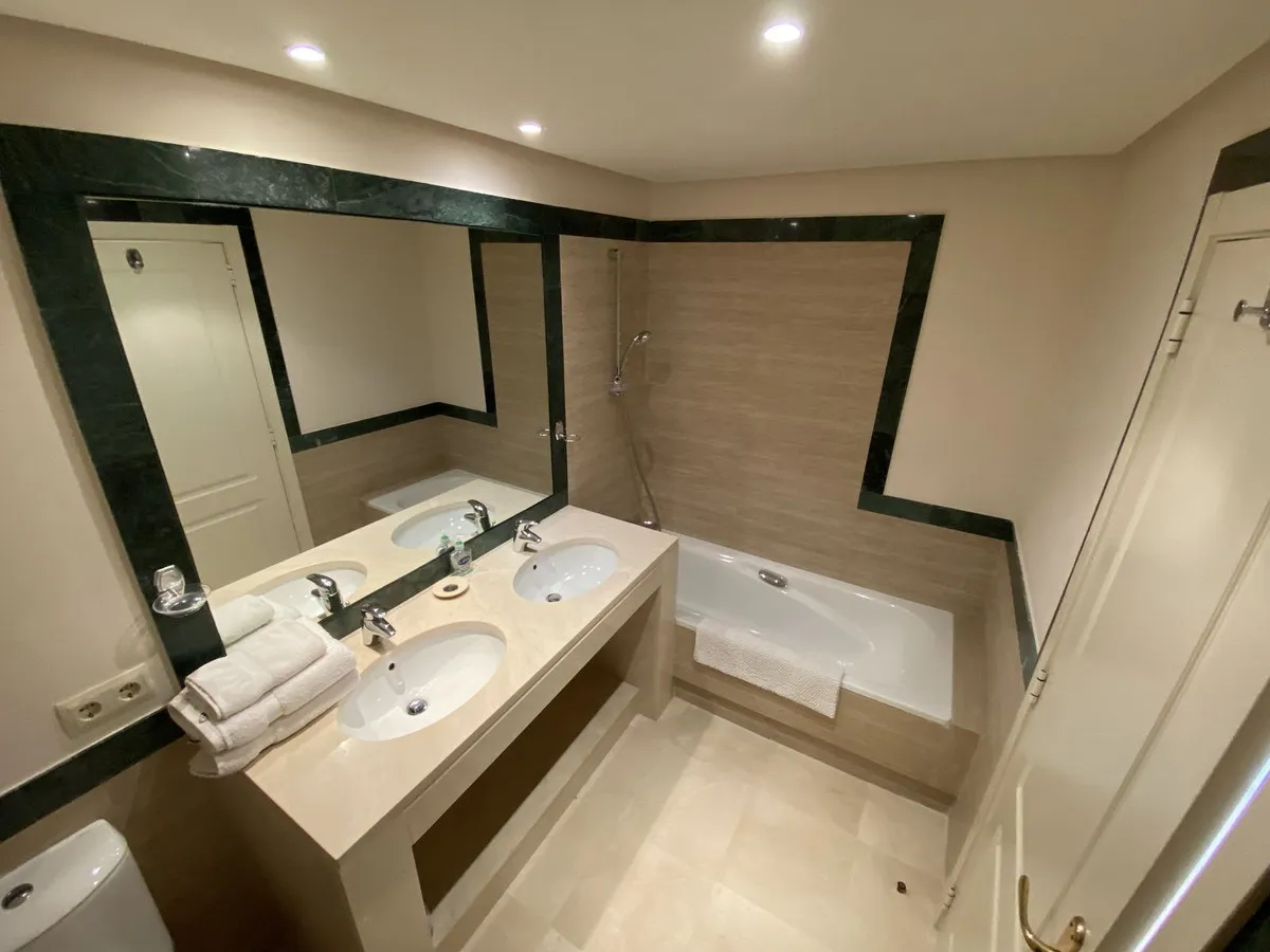 5472dc40-5031-4343-9d1c-6a30f86ac639