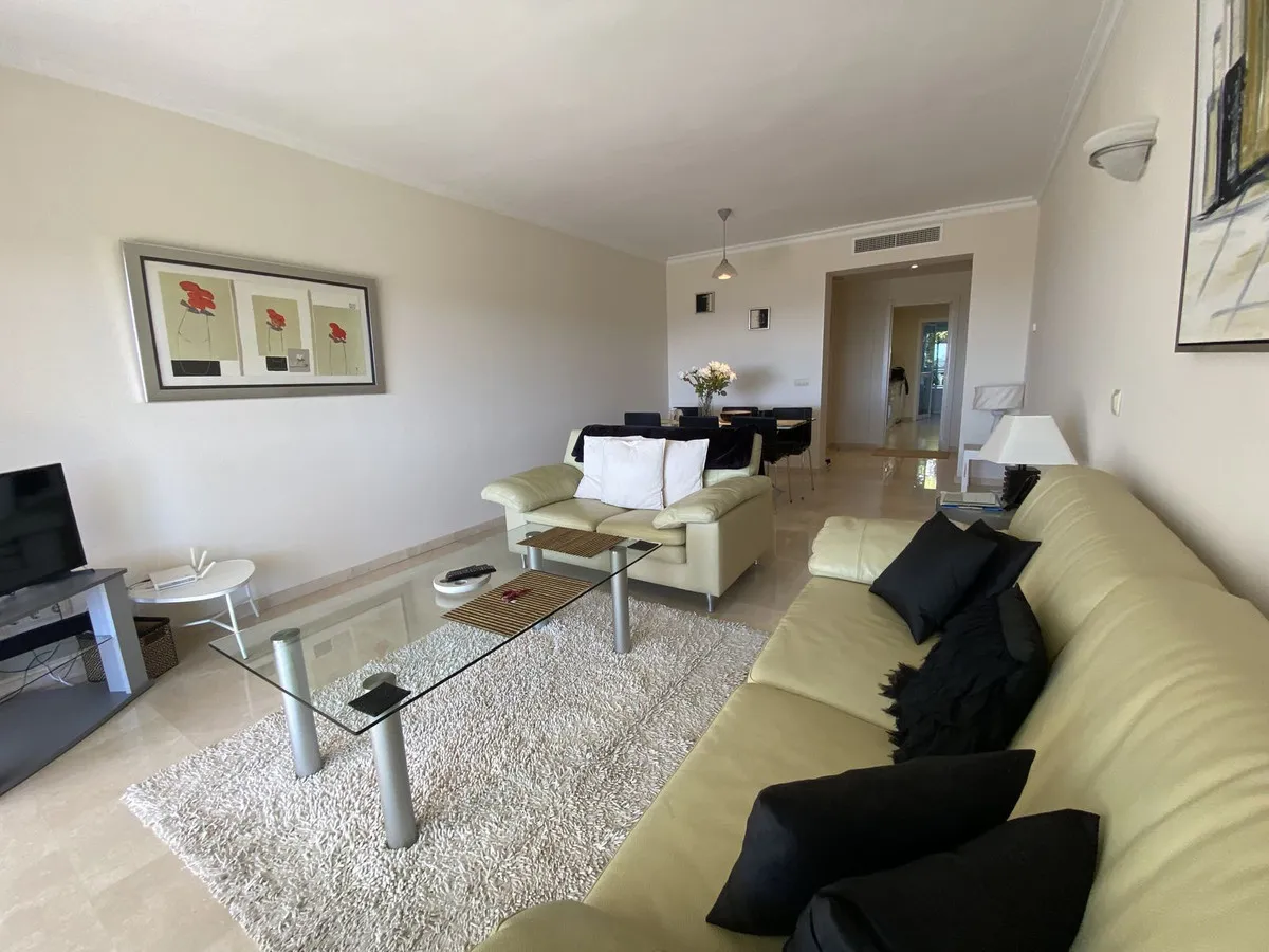 8f59a5bf-0d0b-4b34-9241-90859c56f12b