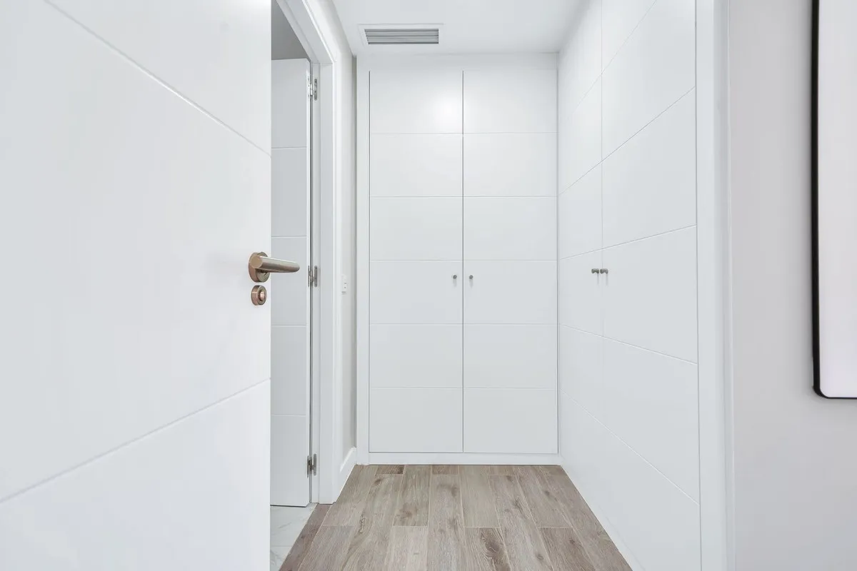 b48d62a0-610b-4991-8d43-79299be10dc4