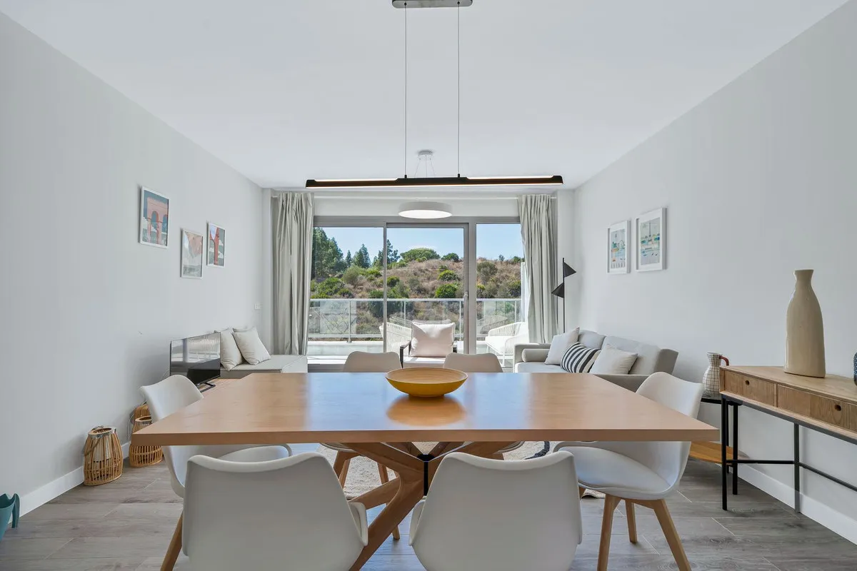 d55bbccc-b69a-4acf-9830-b01f6a01f0df