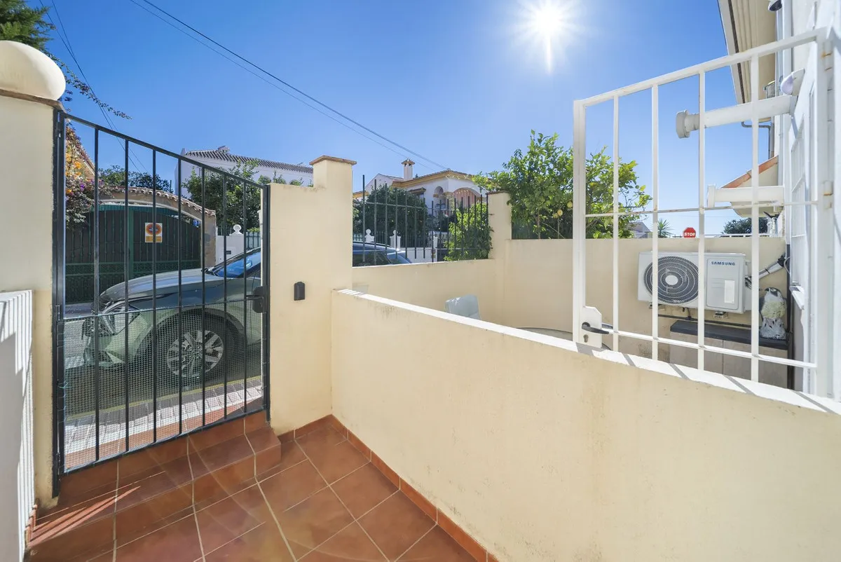 2cdaab6f-d713-48e3-afaf-6870905c18a1