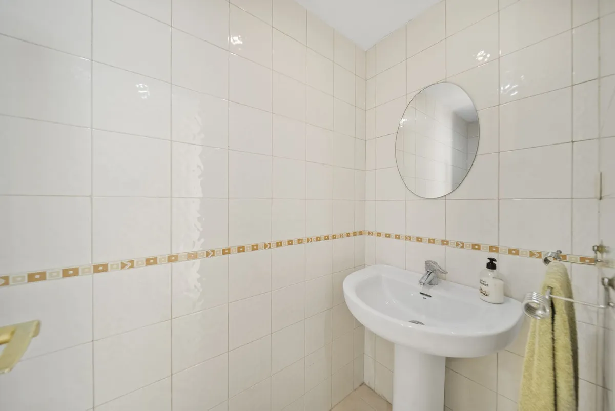 45d4d281-40f3-40cc-9fb2-1673a71ca9ce