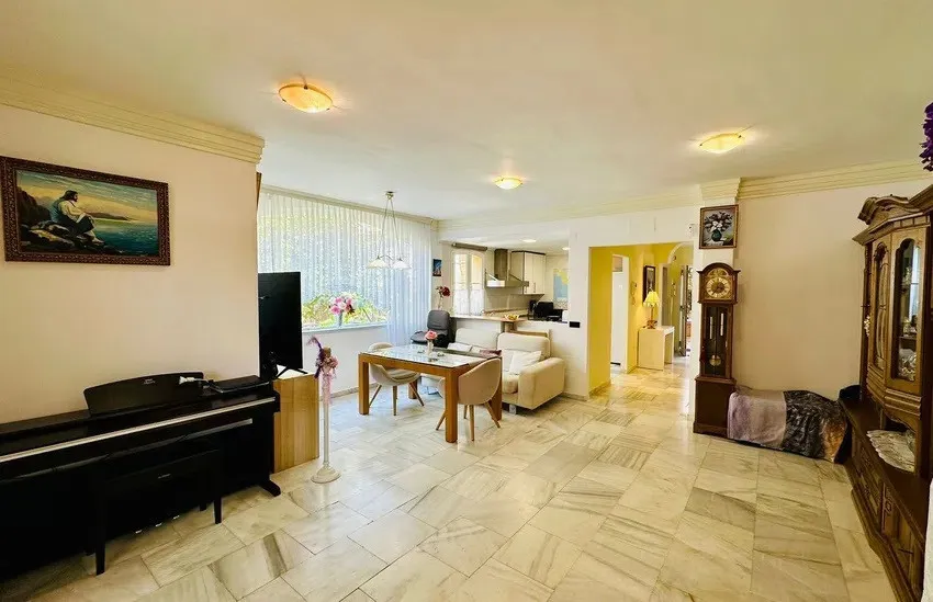 200b8c3f-ec36-4e9a-80ec-f601c9e65ca7