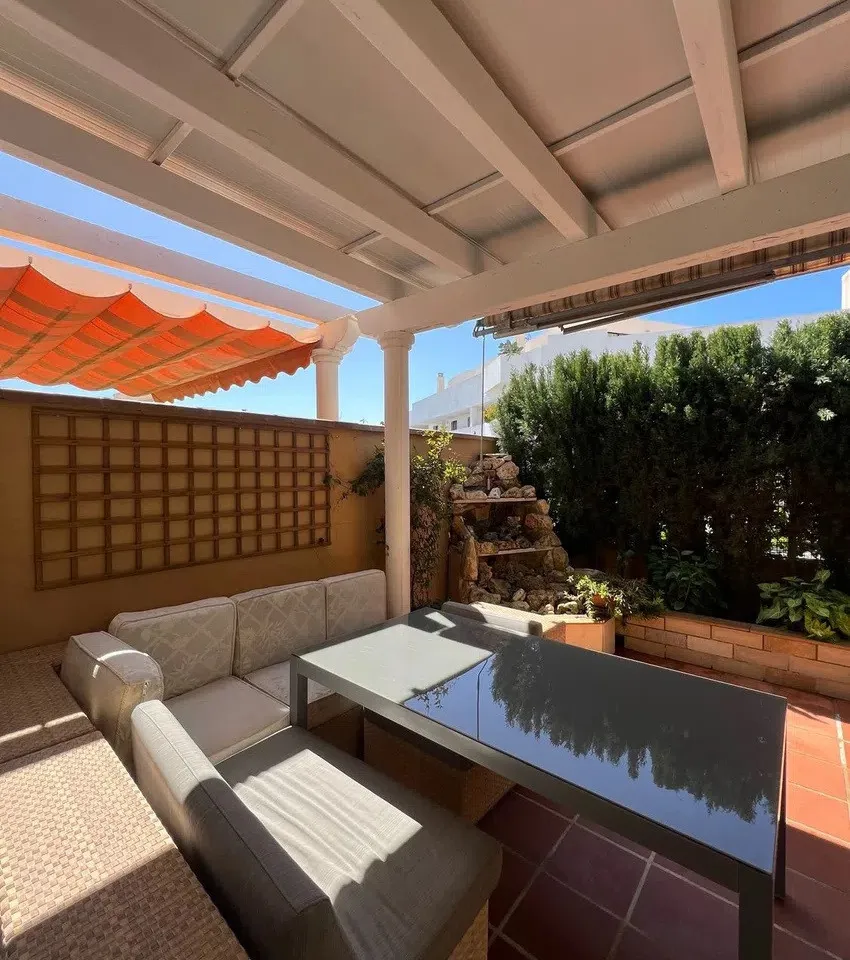 ae6f09f2-c136-4e90-b16d-86165985f7ed