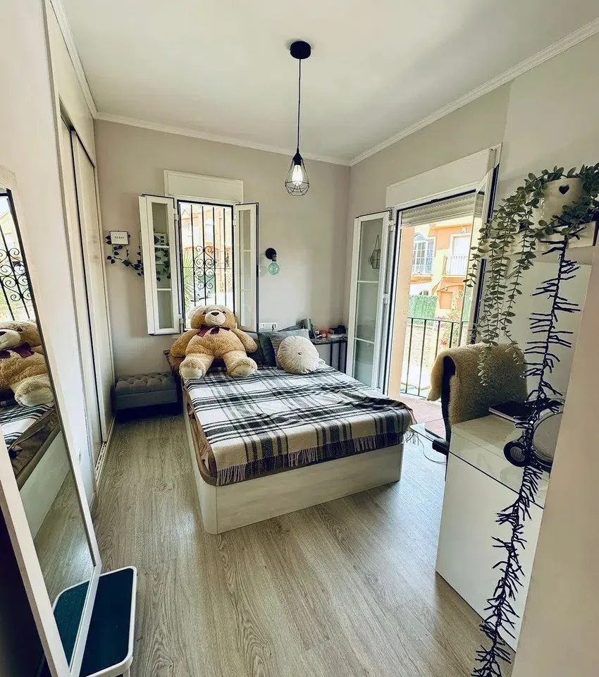 c552ae8c-9161-4a5a-a477-108c524a759a