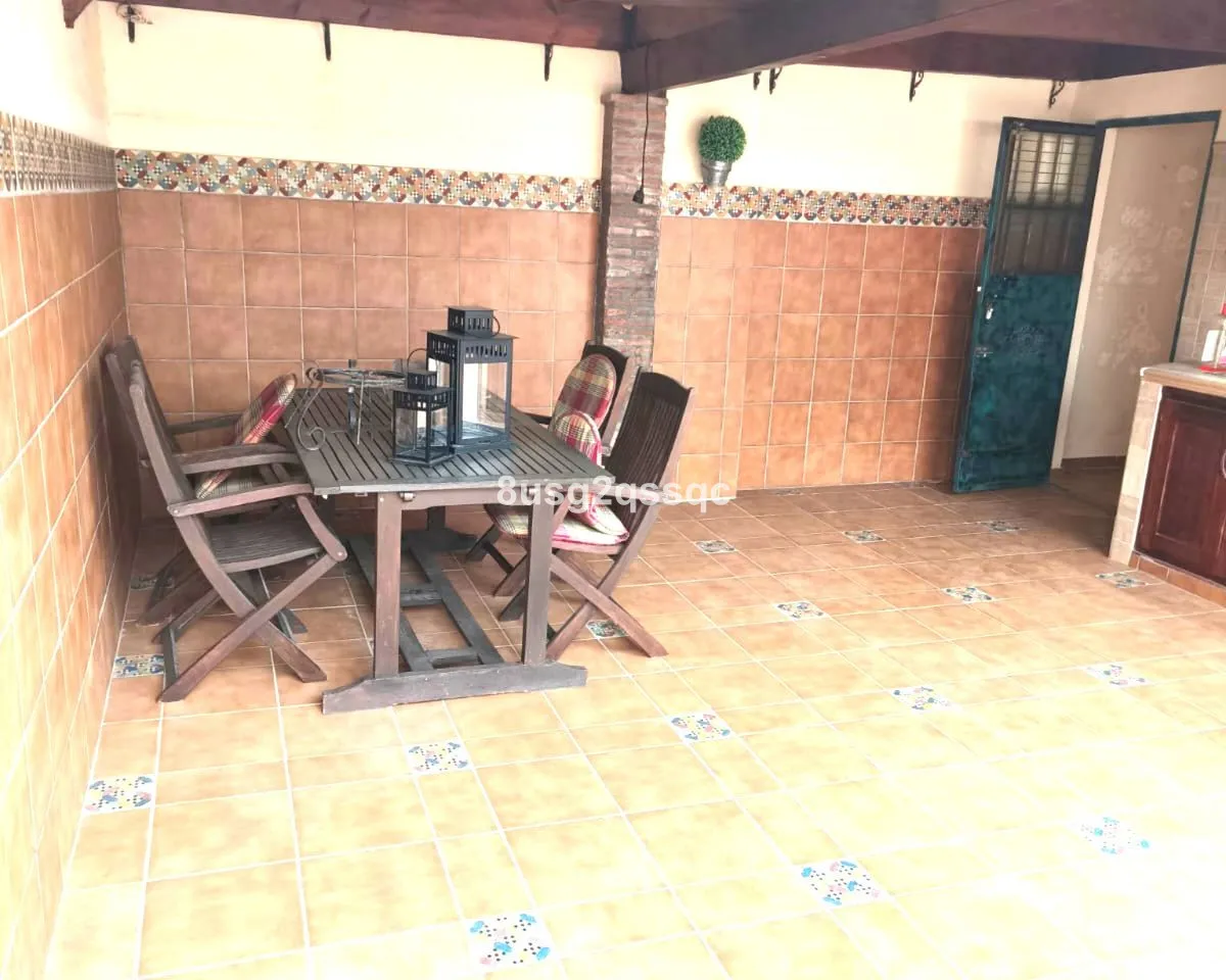 fe7ffaae-256c-43a8-96d5-36df95387622