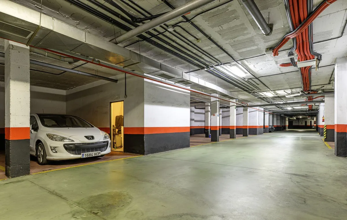 49c60150-9d58-4adc-9879-b52c260f9d7f