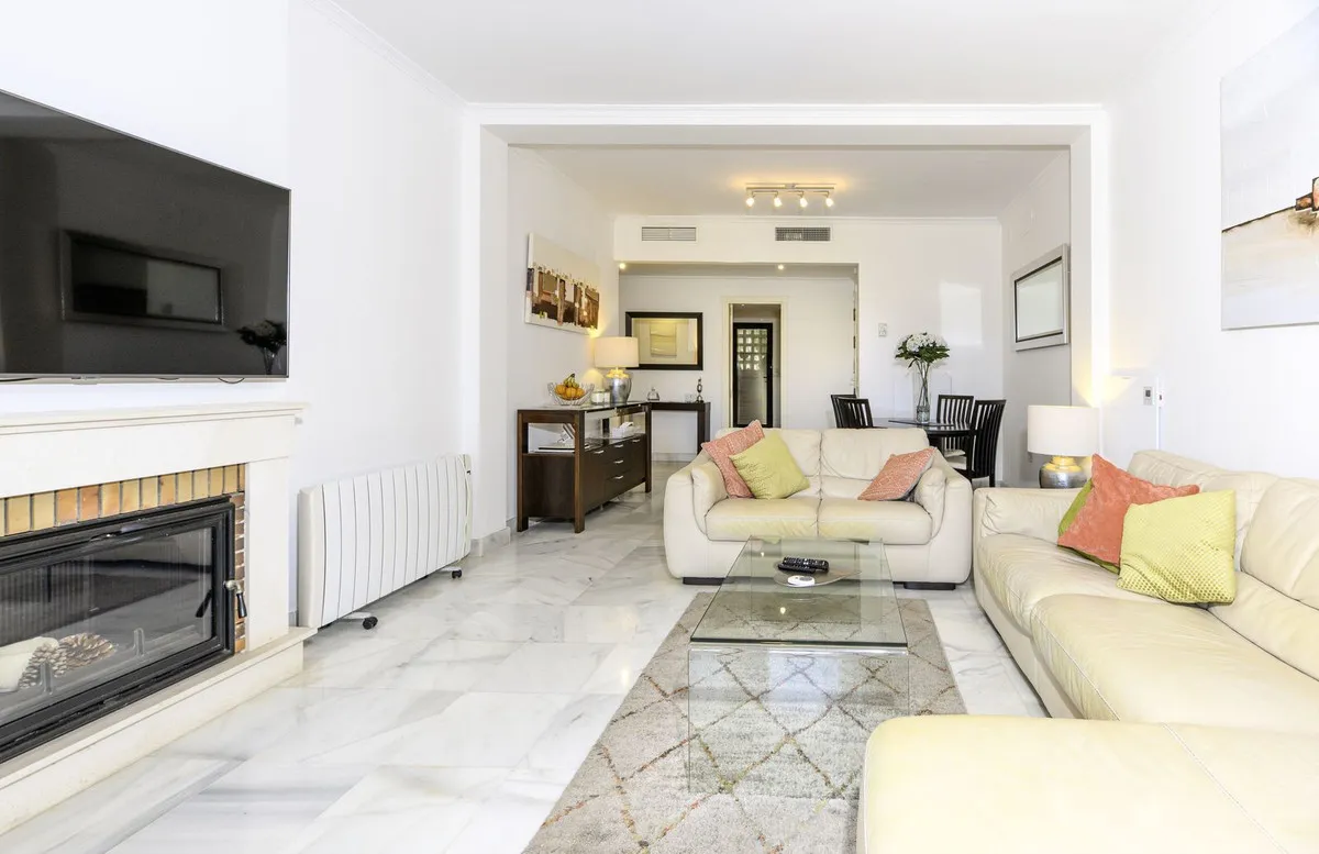 bc57b6d9-a762-40aa-b3a4-5ac4c7f77d44