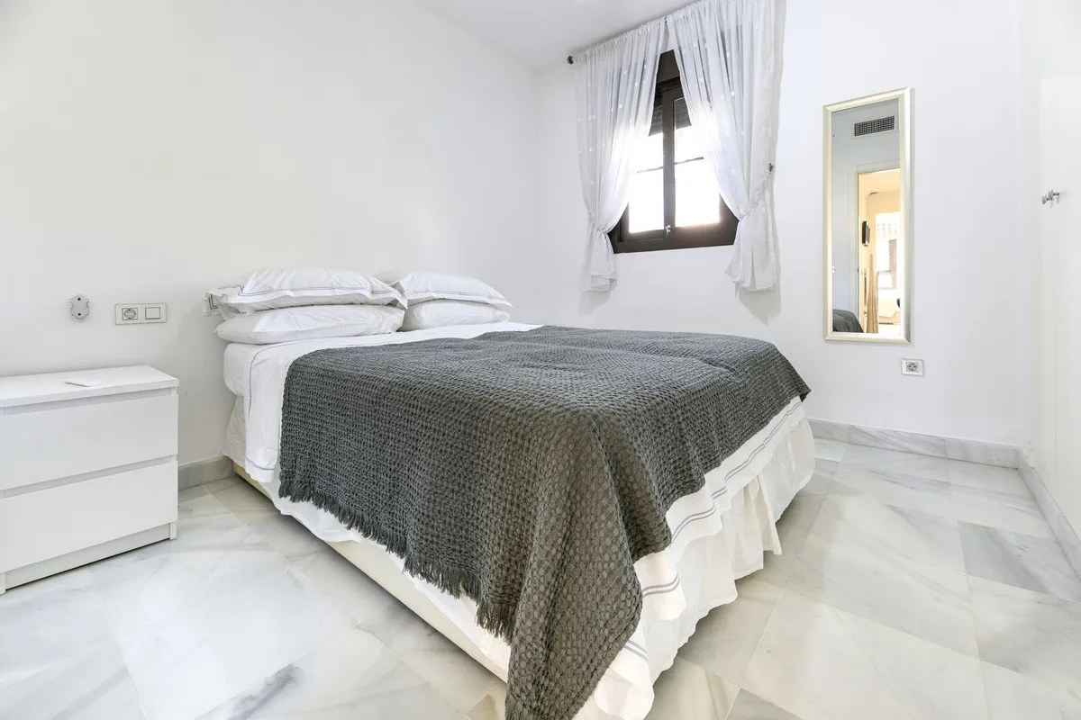 bc7beedd-f1db-4b7f-8ceb-5c7866d3607d