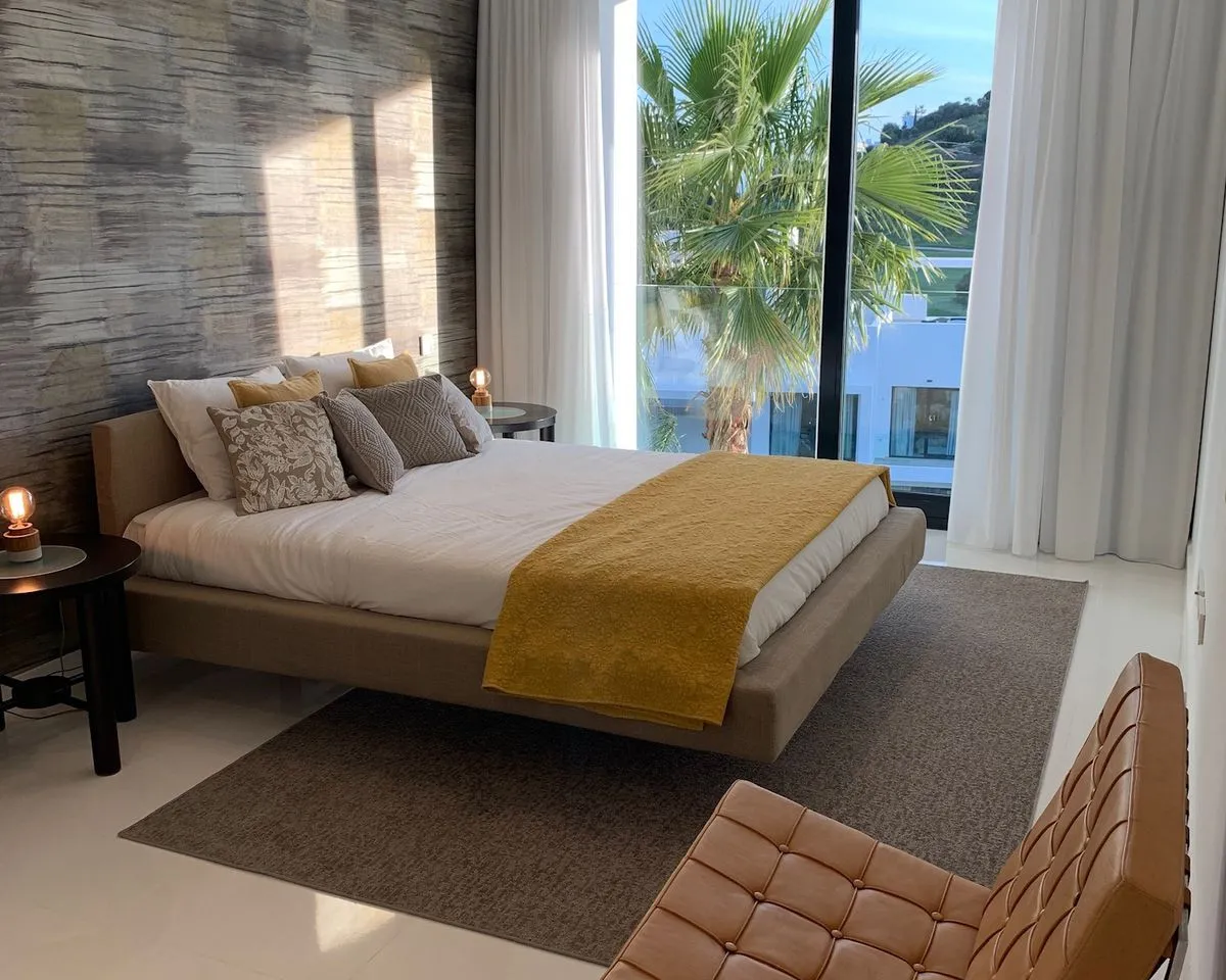 1abc94e2-b486-4053-87f3-bbd49d68a14a