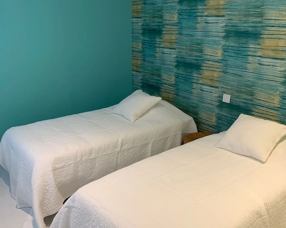 83421654-9cb0-4348-a105-c3b71622d36e