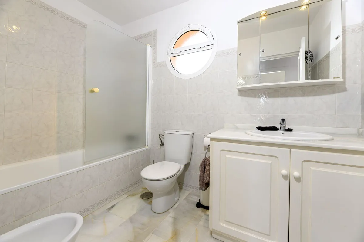 14e8ec5b-0643-4428-8cec-5a9aff0252bf