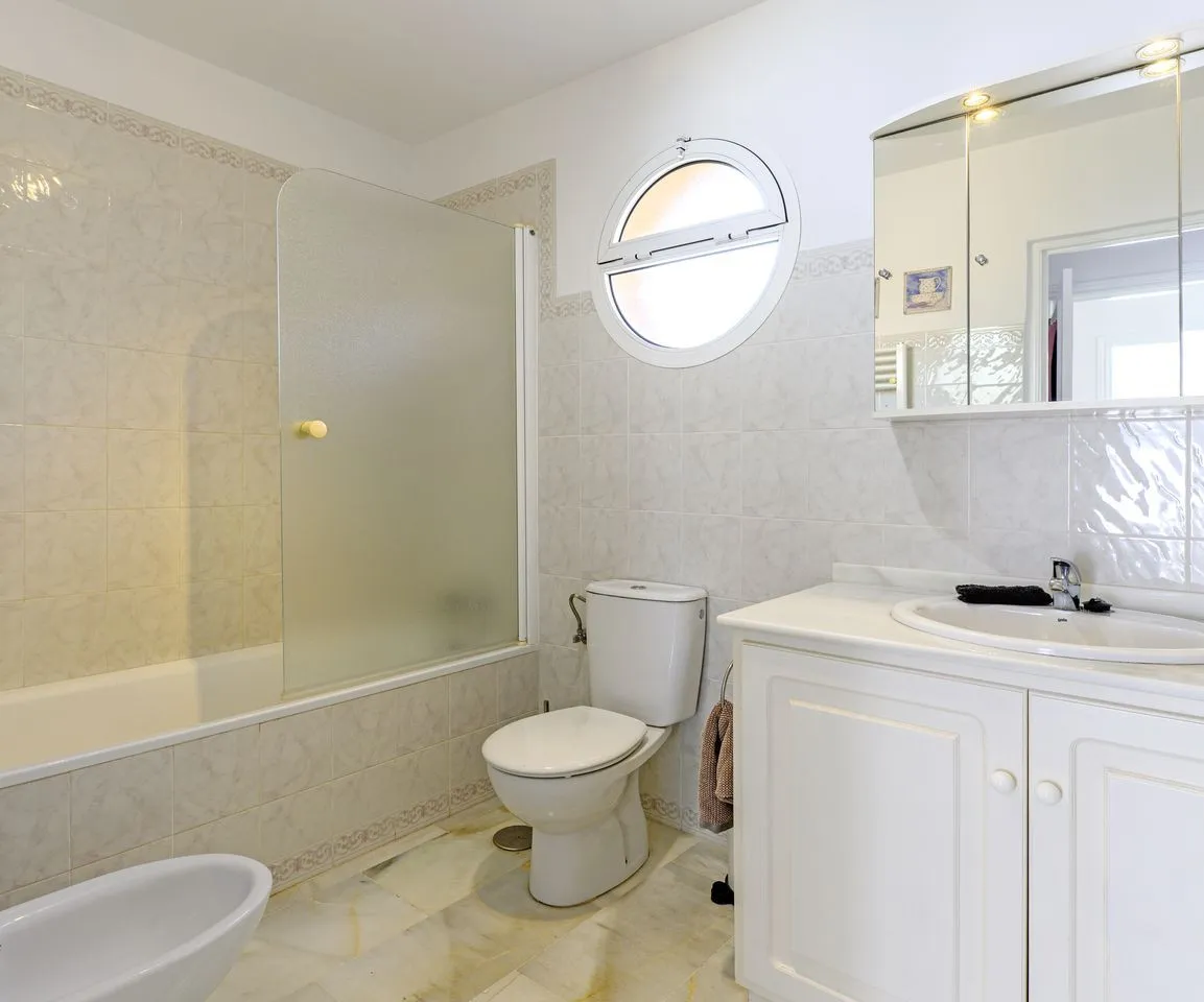 6965c33c-a8e9-43d9-98f6-025533698e44