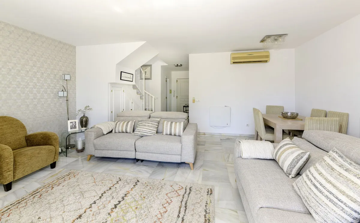 aea309ee-331f-4e8a-8492-0a5211386699