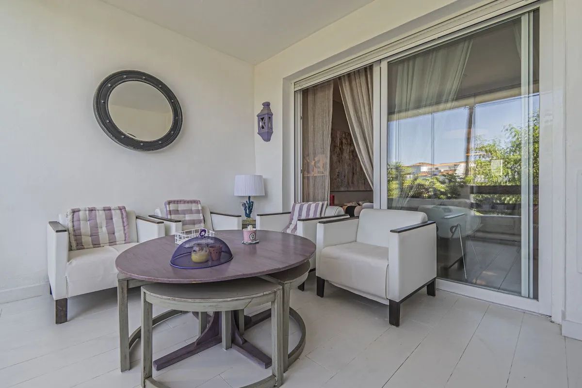 793eb5ff-a0ec-49cb-814a-5eb60f4b8bc8