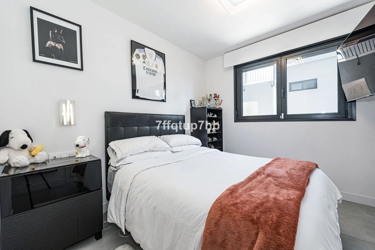 8be1e635-abb0-4093-8c1c-d0fc49d7cc1a