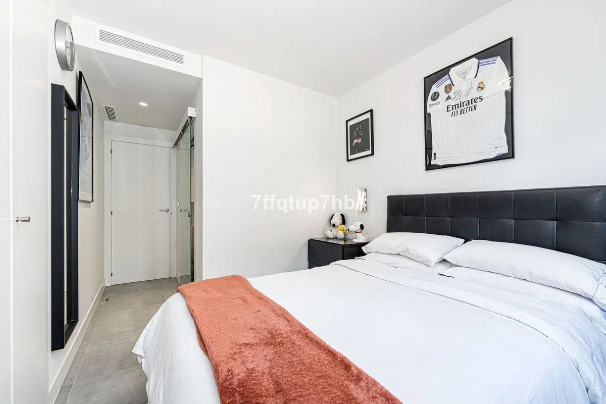 f0575558-aae9-4733-ba13-9bc51600afb1