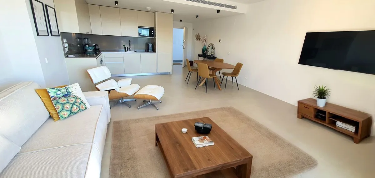 0a792573-7009-4475-b41f-36906ecdbf5c