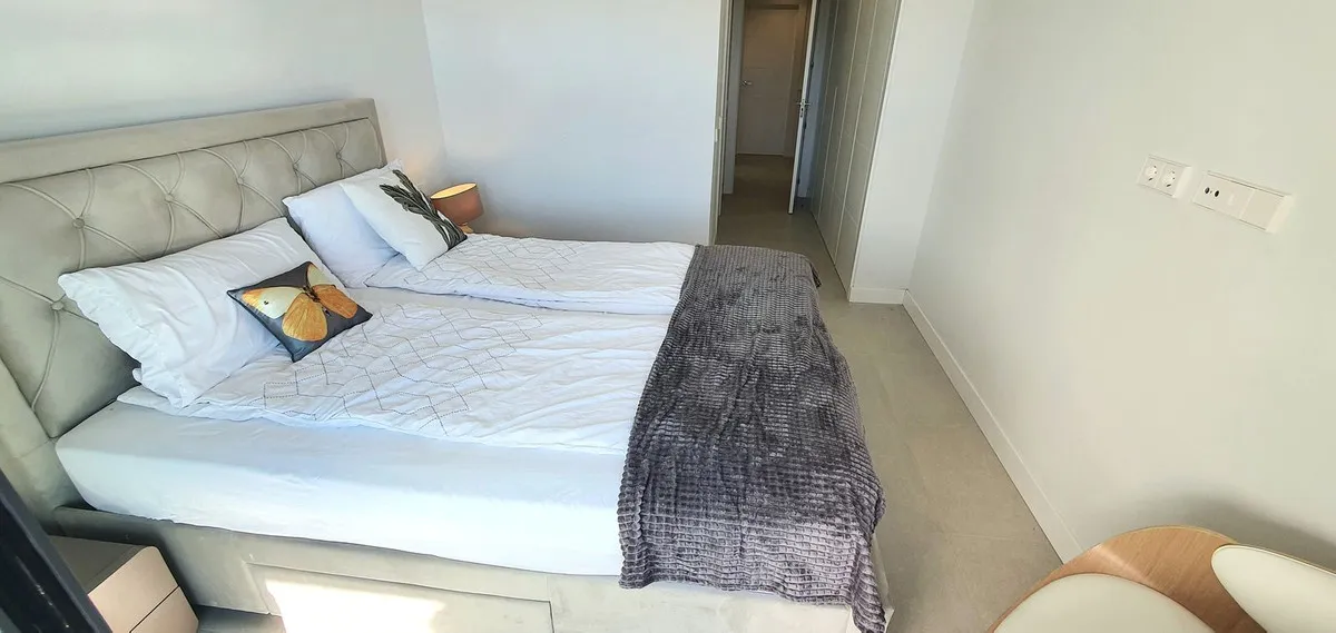 6a9d0f51-94c0-4e9c-ace0-799d32ce2ada