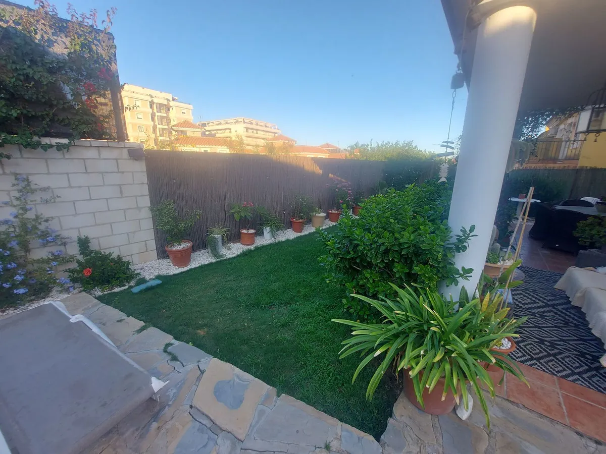 430aa575-1e2d-46e6-bafc-2383de2ec48b