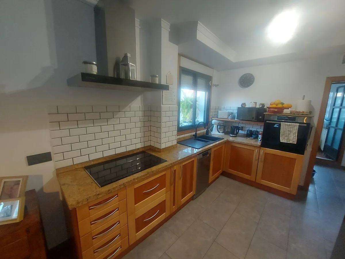 ade89a7c-2579-4cdb-b534-a345a1c1df00