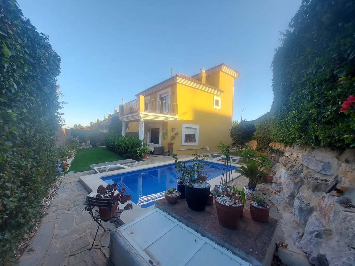 db768eaa-1289-46e6-8784-680f108604ea