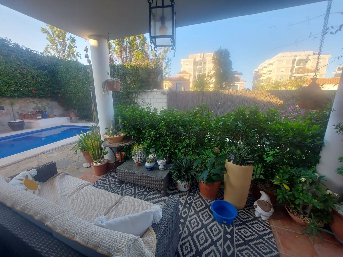 debad107-1d54-4b52-819c-55c277e4e532