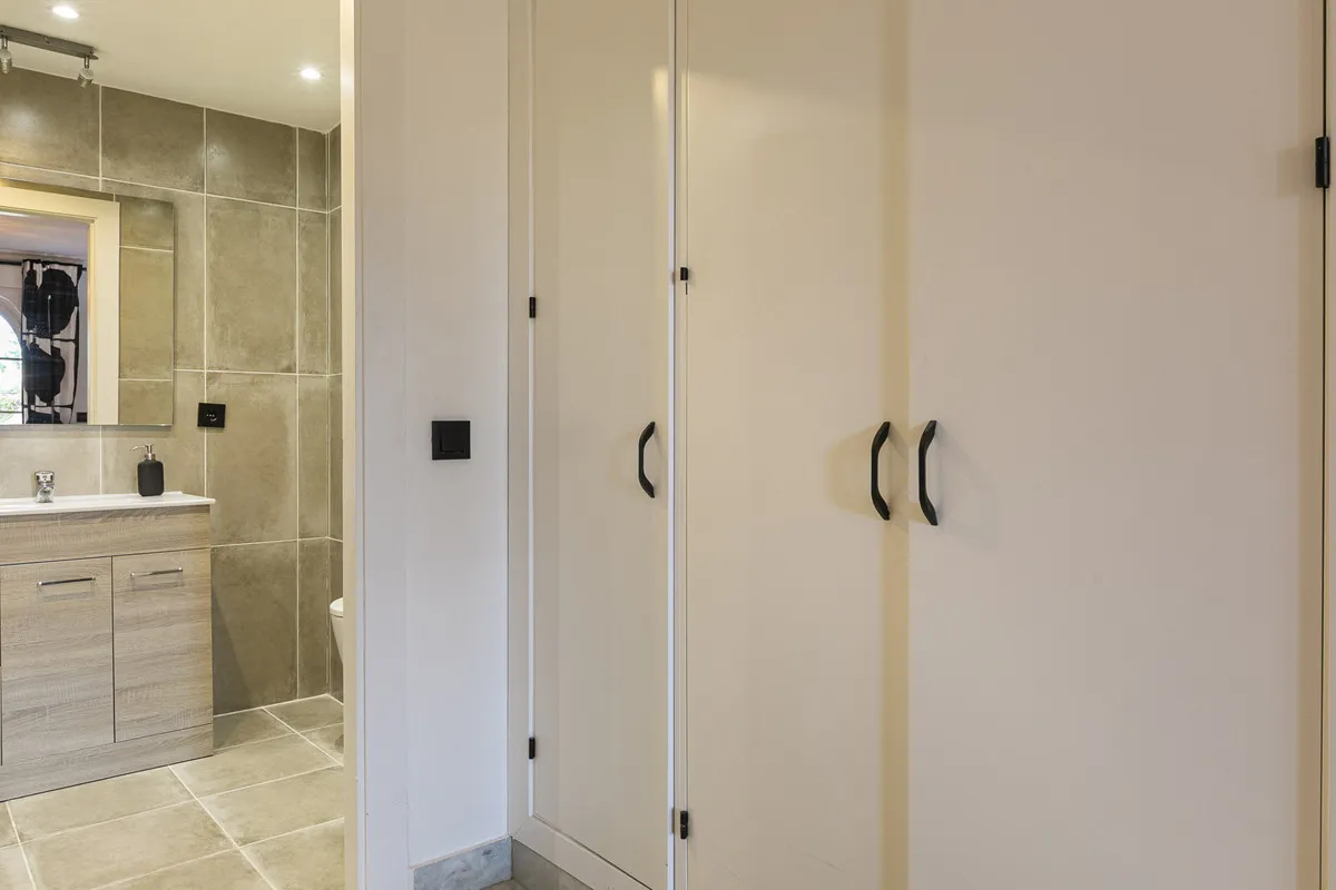 922791dd-cf42-42d7-8821-75c838b611a1