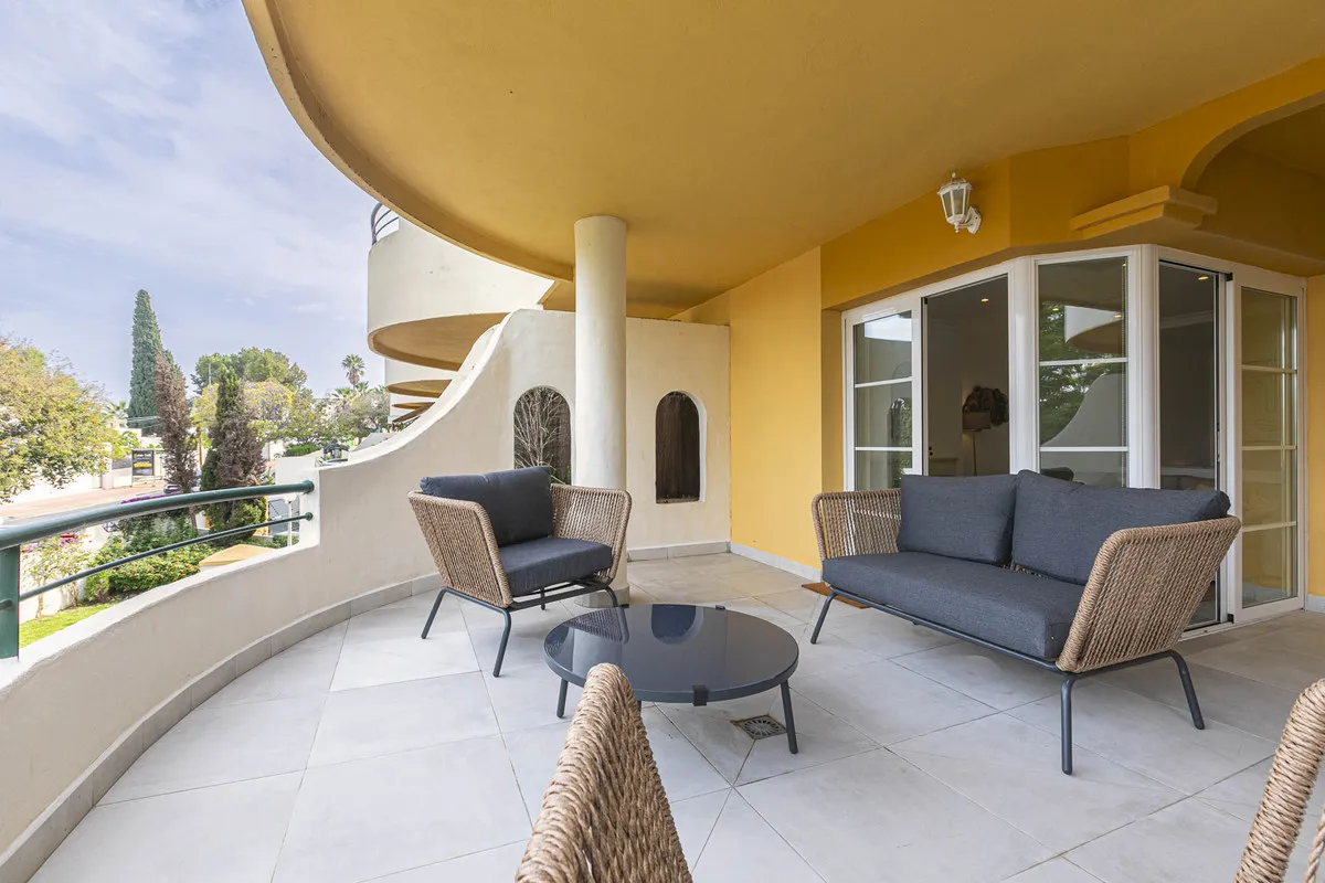 c850fd8d-1b81-471e-8d58-c5cf8fd0f7a0