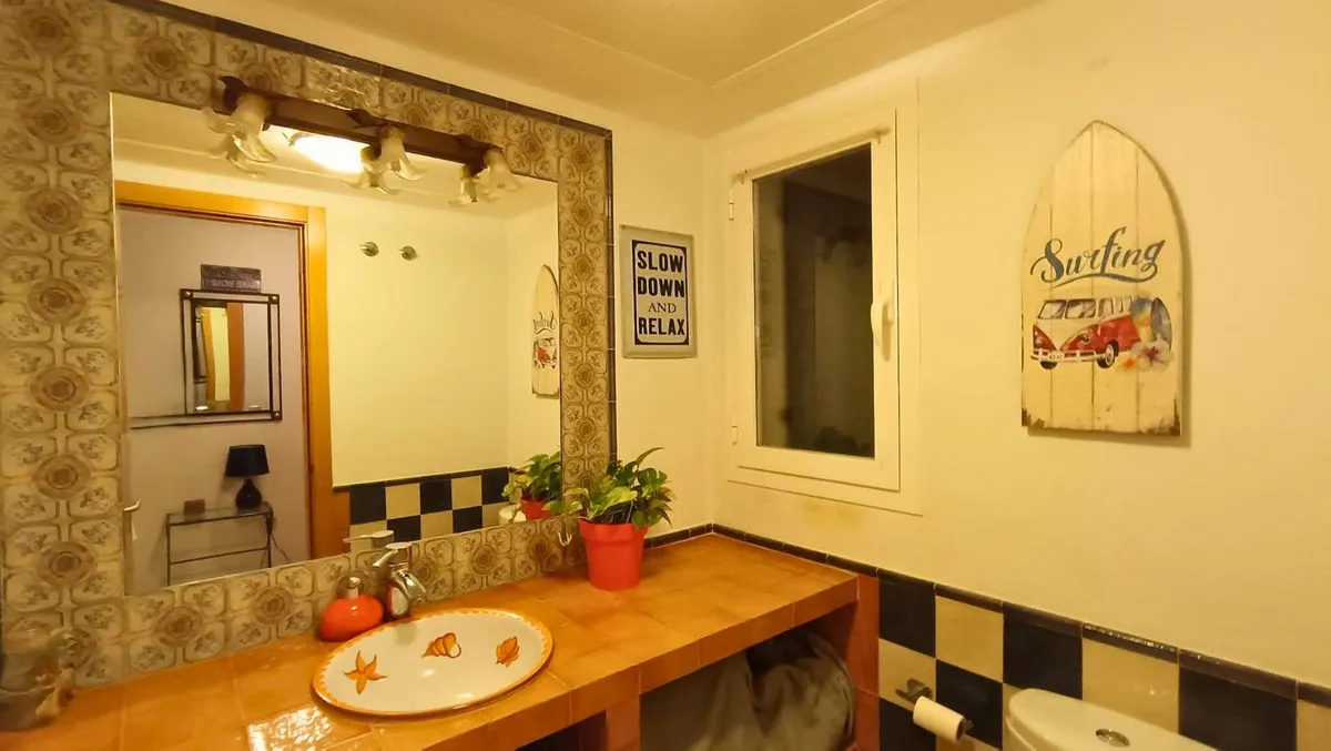 fced96a0-0a95-4b20-83fb-f5e8b45125d8