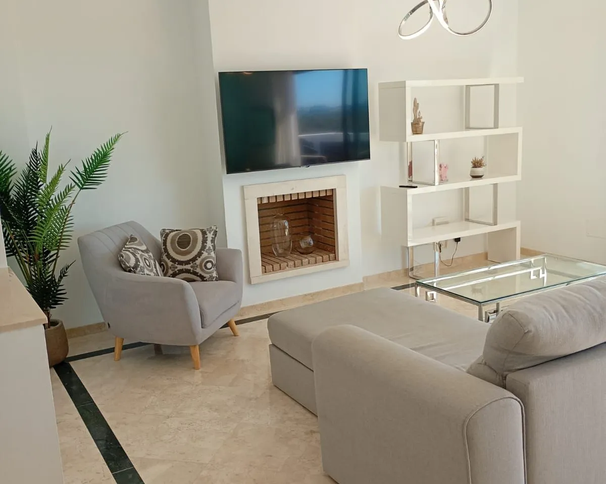 12464288-ebf5-419b-90a0-20a0e7980b18