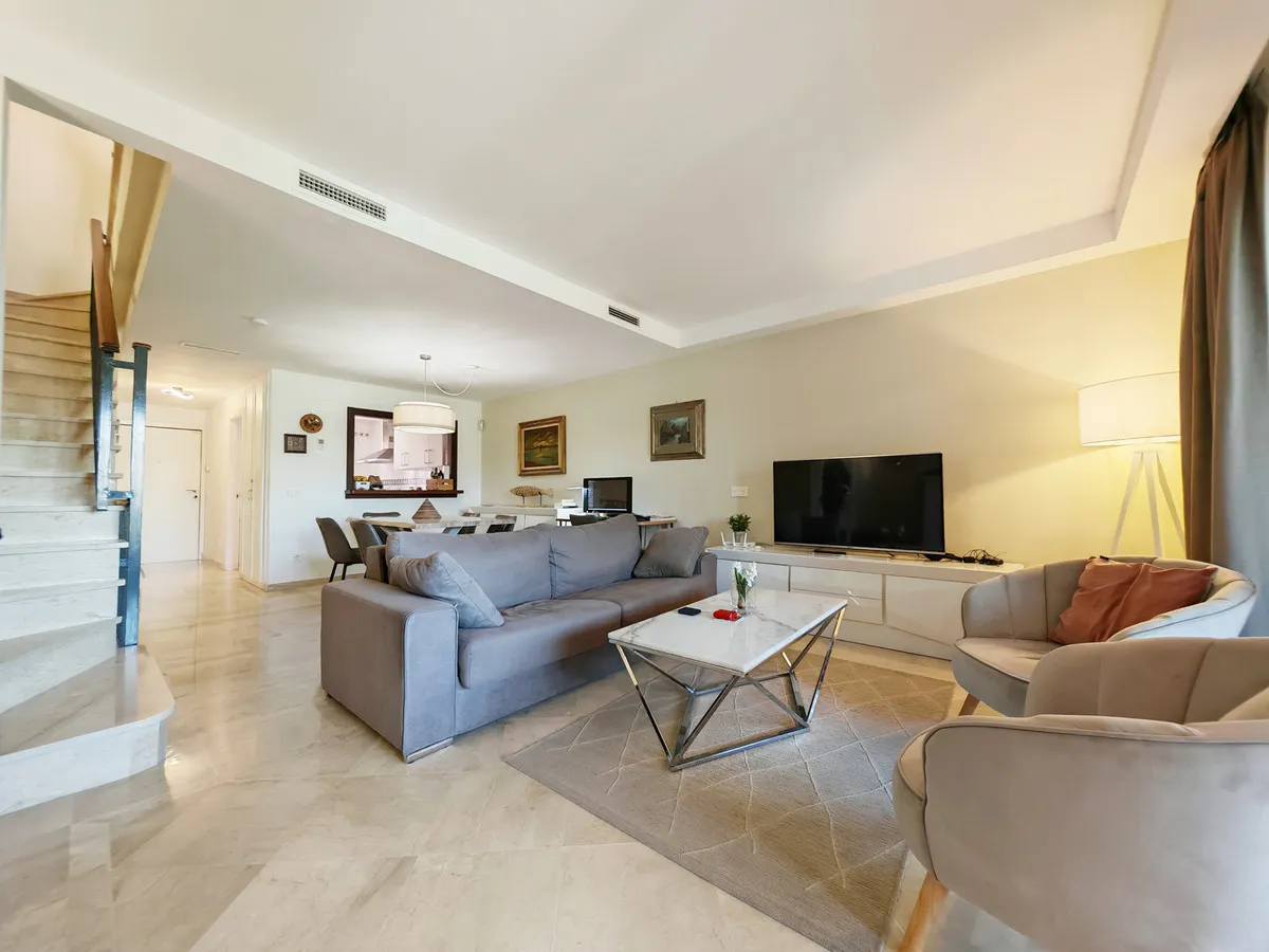 0b547853-d1d0-4e5e-a9b1-5a6819245a42