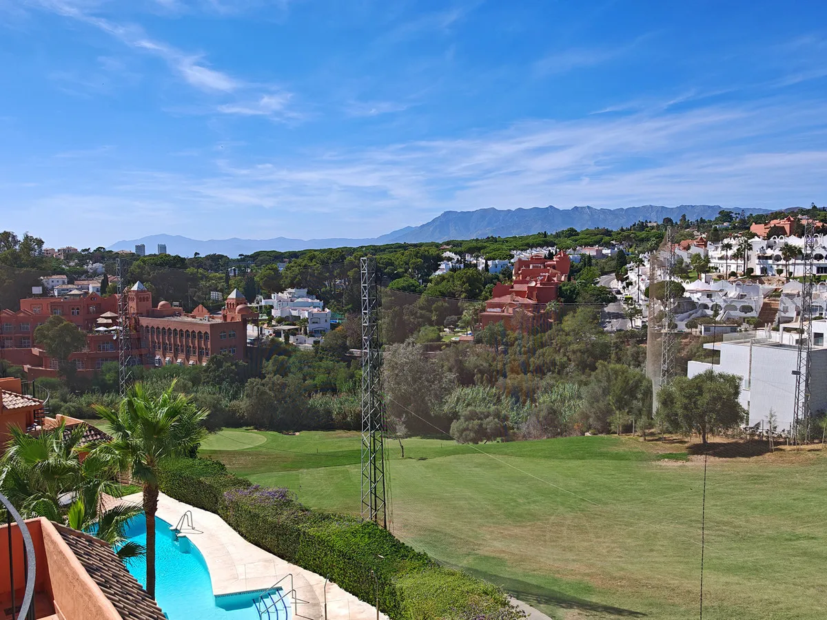 9802e222-d87e-441e-a3db-ea89537e28d0